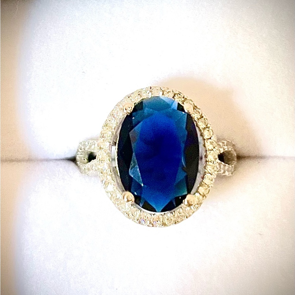 Sapphire Ring